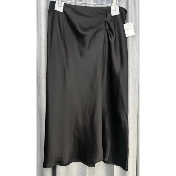 Elegant Black A-Line Skirt - Picture 8 of 9